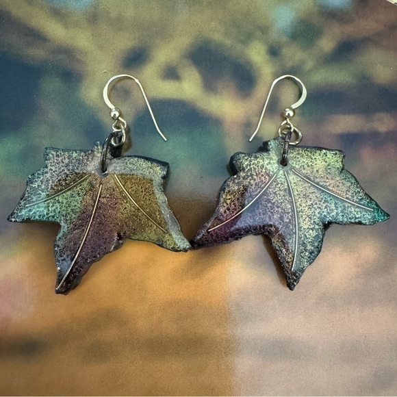 Custom made LEAF earrings in resin lightweight fall colors gold french wires - Picture 1 of 3